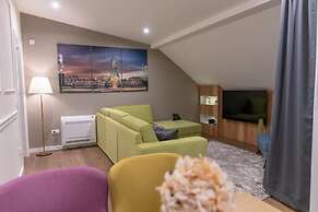 Hotel Maksimum