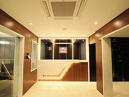 Geetanjali Hotel and Suites