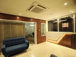 Geetanjali Hotel and Suites