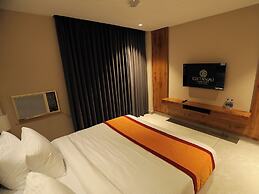 Geetanjali Hotel and Suites