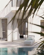 Lantana Villas and Hotel
