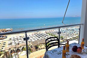 Beachfront & Sea View Apartment 101