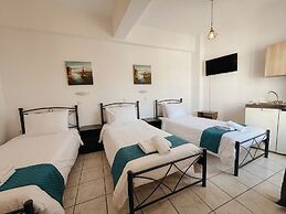 Aegean Nest Studios - Adults only