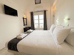 Aegean Nest Studios - Adults only