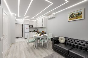 Stylish Apartment with a Terrace