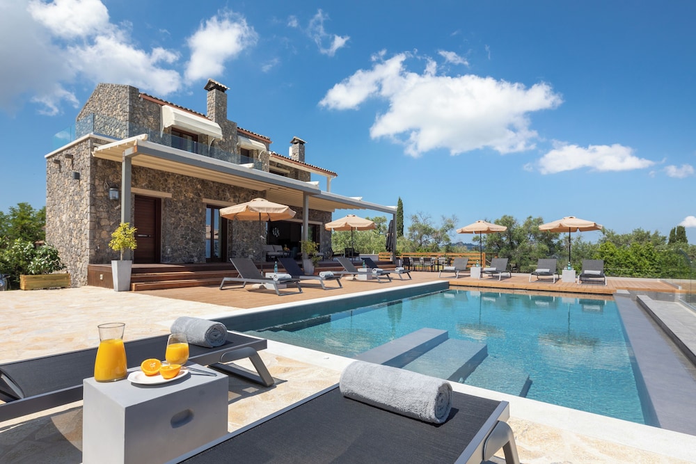 Villa Nera Corfu