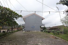 Villa Agape Near Puncak By ARBA