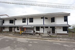 Villa Agape Near Puncak By ARBA