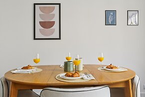 Chic 1BR Steps from Opéra Garnier
