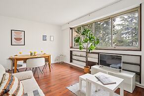 Chic 1BR Steps from Opéra Garnier