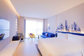 Aloft Shanghai Hongqiao