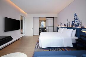 Aloft Shanghai Hongqiao