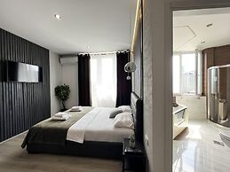 Marcel Apartments