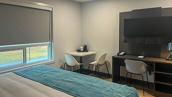 Studio 6 – Fort Frances, On