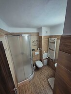 Hotel Claris Valiug