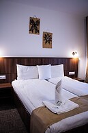 Hotel Claris Valiug