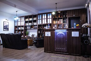 Hotel Claris Valiug