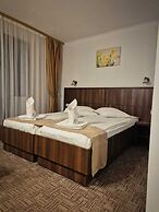 Hotel Claris Valiug