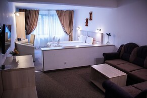 Hotel Claris Valiug