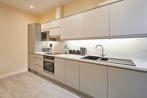 Host Stay Ross View First Floor Apartment