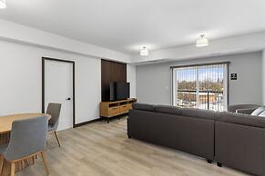 Lux Suites Extended Stay
