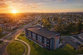 Lux Suites Extended Stay