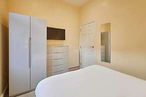 Host Stay Ross View Ground Floor Apartment