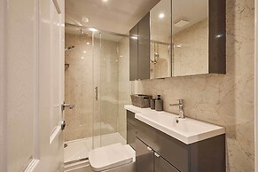 Host Stay Ross View Basement Apartment