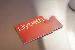 LILYBETH HOTEL PRATUNAM