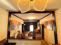 Puunee Wild River Resto & Villa's