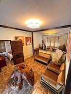 Puunee Wild River Resto & Villa's