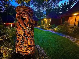 Puunee Wild River Resto & Villa's