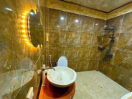 Puunee Wild River Resto & Villa's