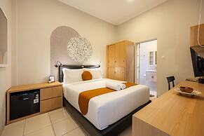 Cove Nuansa Home