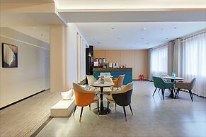Zhesu Select Hotel