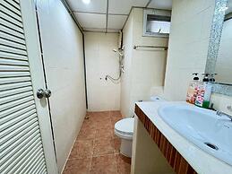 Grandview Ladprao Hotel