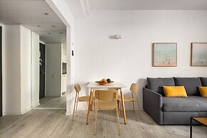 Beachfront Bliss by Sea N' Rent