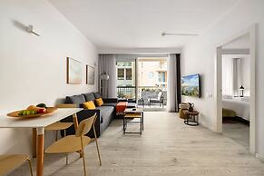 Beachfront Bliss by Sea N' Rent