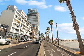 Beachfront Bliss by Sea N' Rent