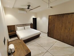 Royal Garden Beach Resort