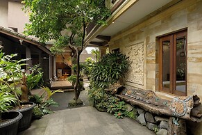 Togog Polos Ubud House