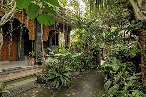 Togog Polos Ubud House