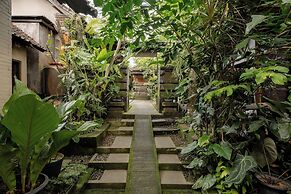 Togog Polos Ubud House