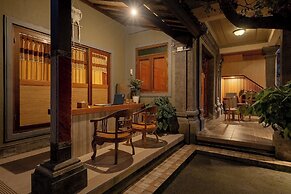 Togog Polos Ubud House