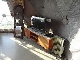 Shiku Glamping Stays