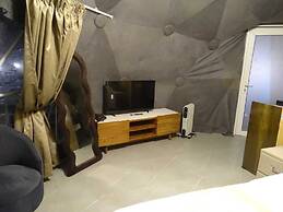 Shiku Glamping Stays