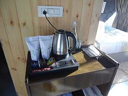 Shiku Glamping Stays