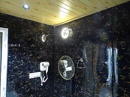 Shiku Glamping Stays