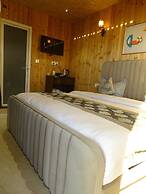 Shiku Glamping Stays