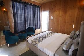 Shiku Glamping Stays